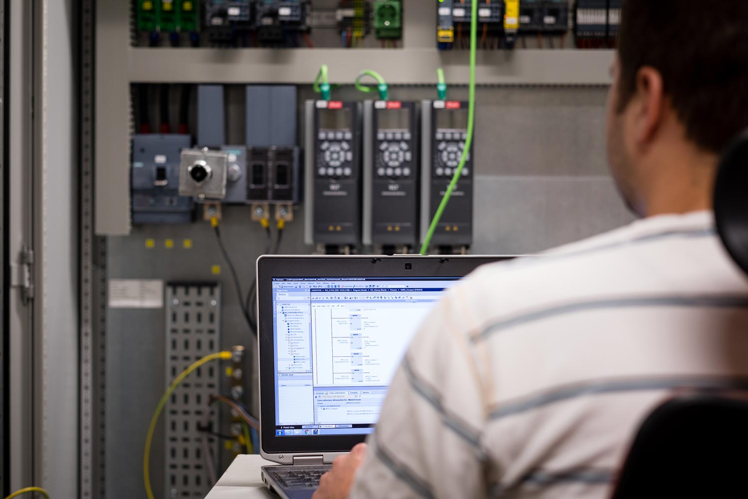 Testing ElektraPanels