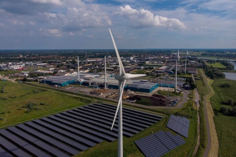 The role of reuse in panel building within the circular economy